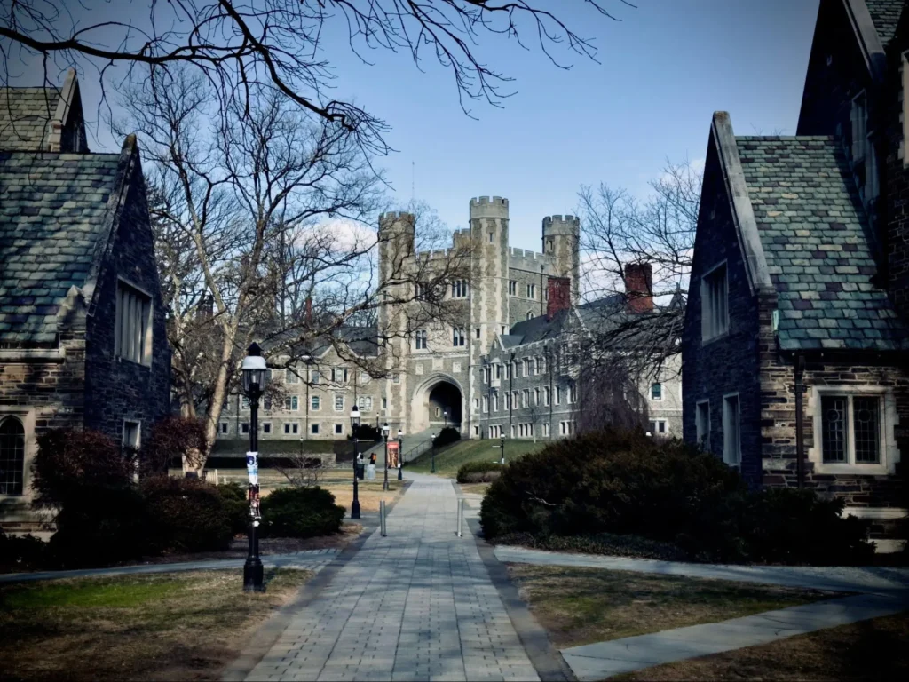 Why Universities Are Moving Their IT Infrastructure to the Cloud